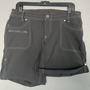 Kuhl Women's black Shorts size 12